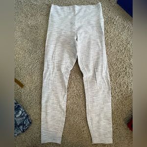 Lululemon size 8 align leggings, gray/white pattern